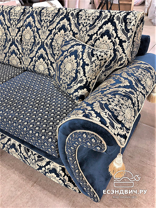 Диван угловой 3,0х2,25 прав.выкатной 2подушки/2накидки Napoleon "Лувр" (Премьер 24/Катар 370-05 ромб+рис./Сутаж/Кисти) Dn/NP/VR