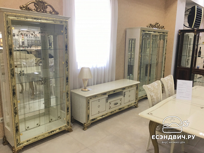 Витрина 1,5 "Версаль" (МДФ) (Бежевый глянец/Золото/Стекло) Dm/Kt