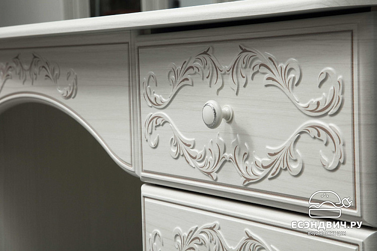 Стол косметический "Кэролайн" (МДФ)  (Вудлайн кремовый/Сандал белый/Патина) -Ол/Крл